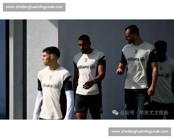 莫雷托确认托纳利冬窗留队 尤文为主要追求者 莫雷托确认托纳利冬窗留队 尤文为主要追求者