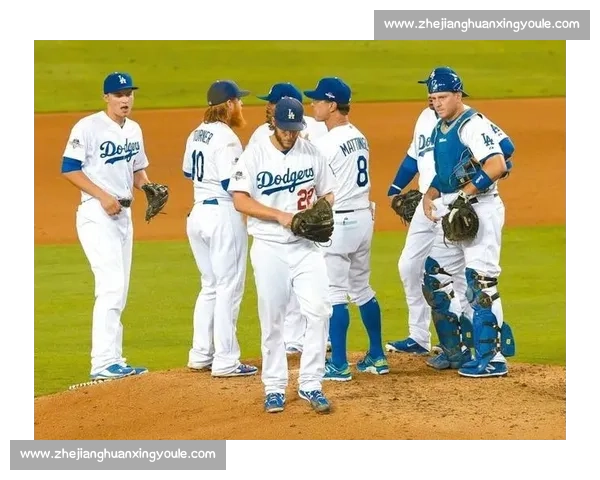 第六局 9 分狂潮定乾坤!蓝鸟 11-4 擒道奇揭幕战复盘 第六局 9 分狂潮定乾坤!蓝鸟 11-4 擒道奇揭幕战复盘