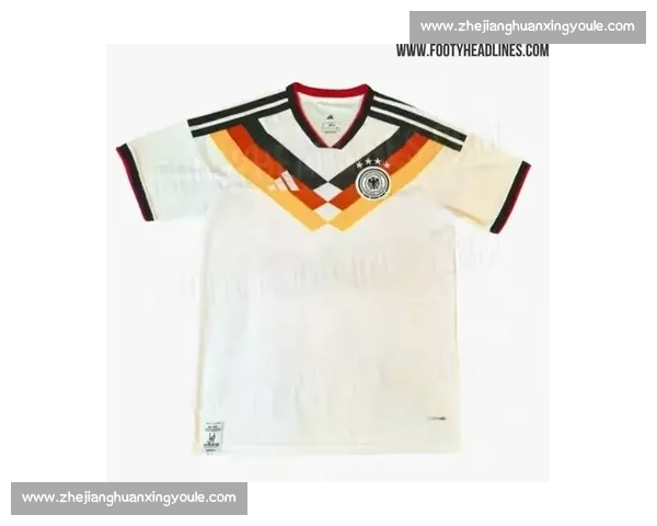 复古致敬双冠！德国队 2026 球衣亮相，阿迪谢幕之作